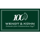 Engel im Spielzeugdorf, sitzend